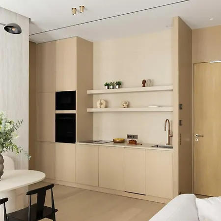 Luxury Flat -2br 6p- Madeleine Saint Honore * Paris